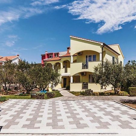 Apartment Roncevic ヴーシ エクステリア 写真