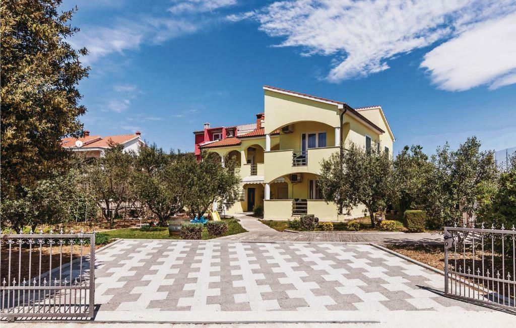 Apartment Roncevic ヴーシ エクステリア 写真